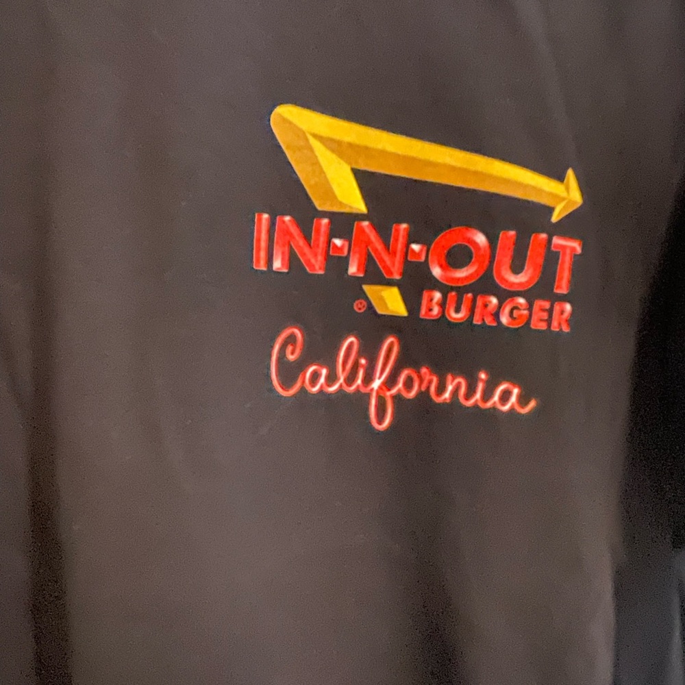 In-N-Out T shirt - Picture 2 of 4